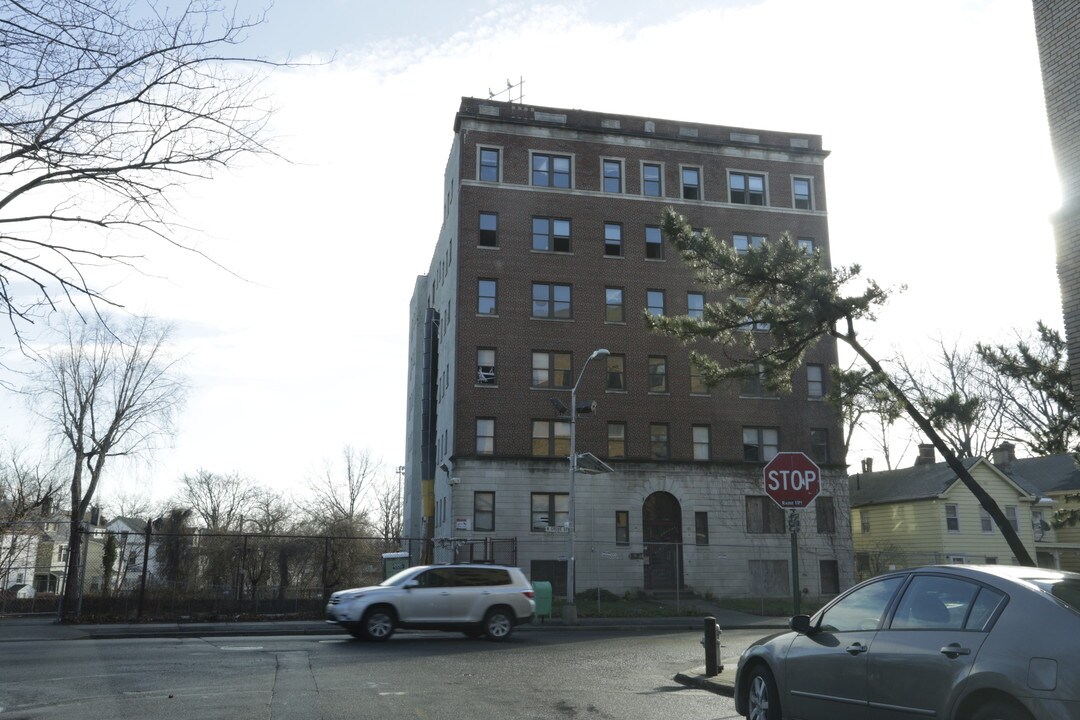 Pasadena Apartments in East Orange, NJ - Foto de edificio