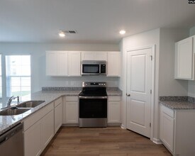 708 S Long Star Wy in Elgin, SC - Building Photo - Building Photo