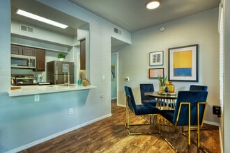 Galleria Palms in Tempe, AZ - Foto de edificio - Building Photo