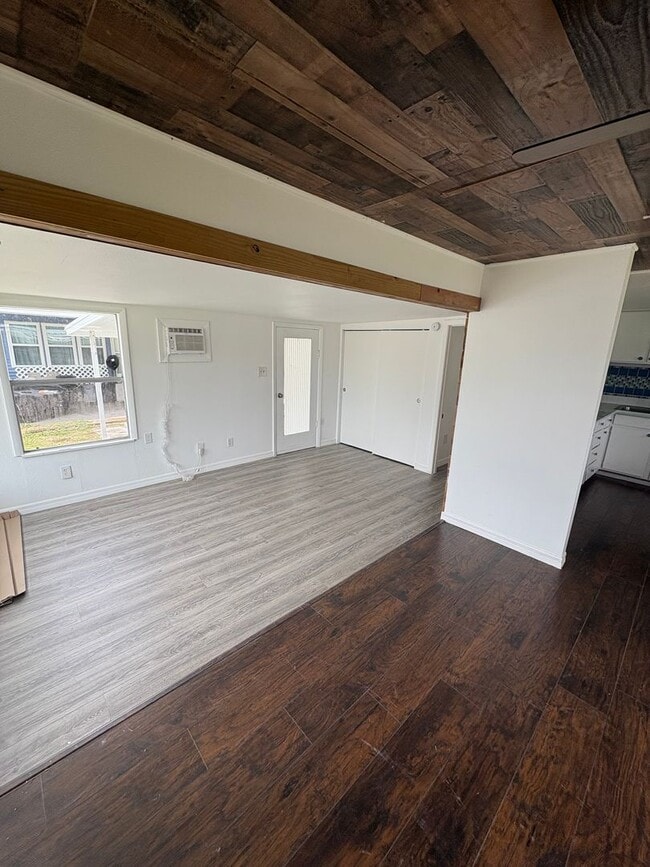 2110 Orange Dr in Holiday, FL - Foto de edificio - Building Photo