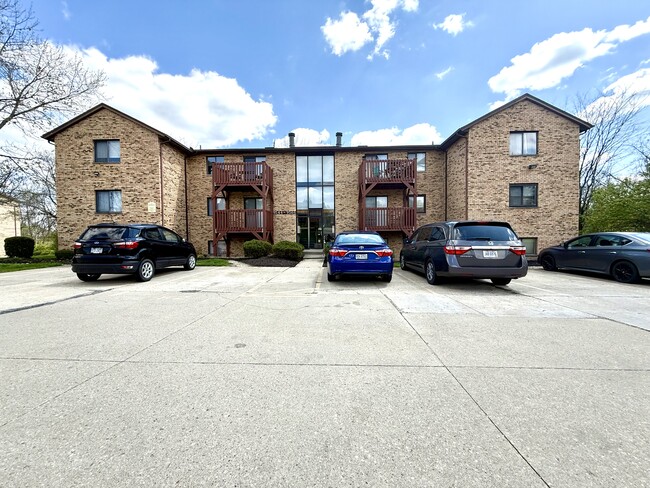 property at 9554 Woodland Hills Dr
