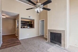 Colinas Pointe in Irving, TX - Building Photo - Interior Photo