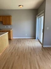 3419 Stoneway Ct in Champaign, IL - Building Photo - Building Photo