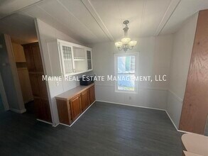 715 College Ave in Old Town, ME - Building Photo - Building Photo