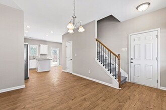 46 Elliot Dr in Clayton, NC - Foto de edificio - Building Photo