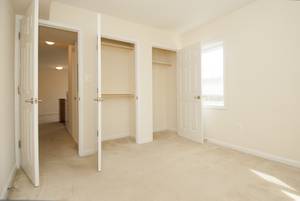 Huntington Gardens Apartments in Alexandria, VA - Building Photo - Building Photo