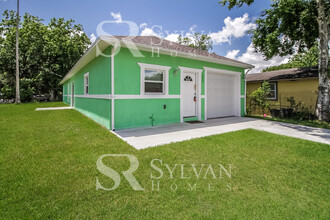 1324 S Oleander Ave in Sanford, FL - Building Photo - Building Photo