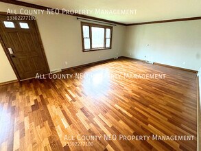 7068 Clingan Rd in Youngstown, OH - Building Photo - Building Photo