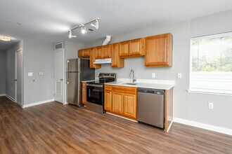Metro Village Apartments in Washington, DC - Building Photo - Building Photo