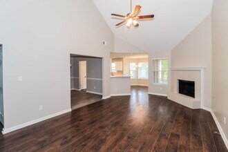 7103 Showboat Ln in Cordova, TN - Building Photo - Building Photo