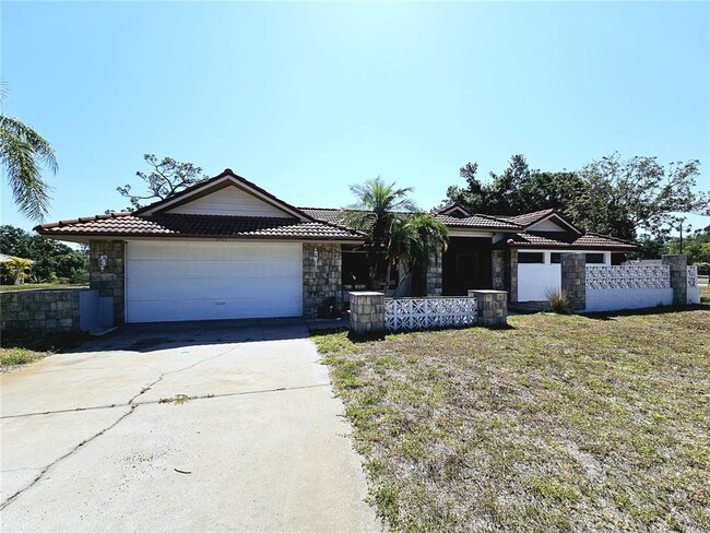 2411 Belle Rd in Englewood, FL - Foto de edificio - Building Photo