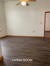 102 N Main St in Summitville, IN - Building Photo - Building Photo