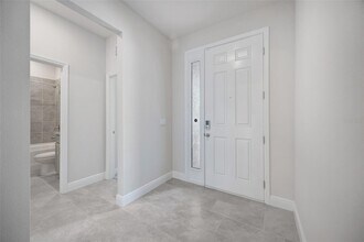 2518 Chapel Oak Bnd in Wesley Chapel, FL - Building Photo - Building Photo