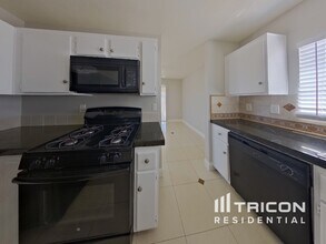 3578 Tokyo Ct in Las Vegas, NV - Building Photo - Building Photo