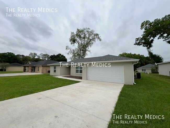 3628 SE 134th St in Belleview, FL - Building Photo - Building Photo