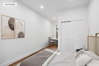 11 Carmine St in New York, NY - Building Photo - Building Photo