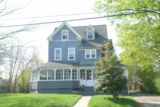 110 Franklin Ave in Long Branch, NJ - Building Photo - Building Photo