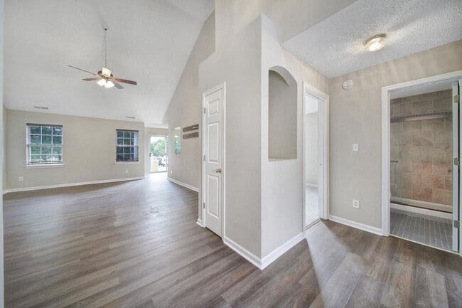 5900 Carolina Manor Ct in Indian Trail, NC - Building Photo - Building Photo