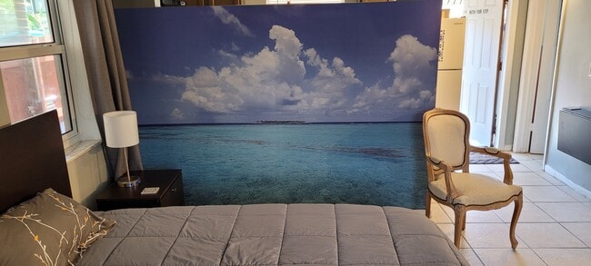 129 SE 2nd Ter, Unit 1 in Hallandale Beach, FL - Foto de edificio - Building Photo