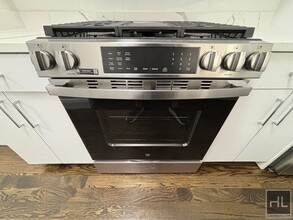 East 82nd Street in New York, NY - Building Photo - Building Photo