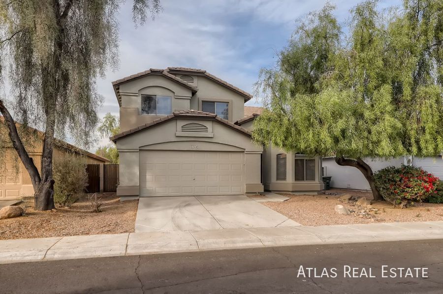 12438 W San Juan Ave in Litchfield Park, AZ - Building Photo