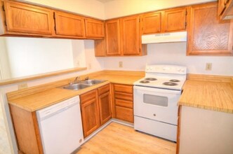 9423 Olde Towne Row in Dallas, TX - Foto de edificio - Building Photo