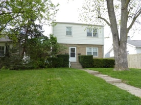 3080 Steele Ave in Columbus, OH - Building Photo