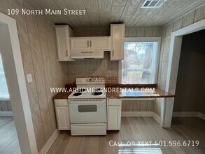 109 N Main in Searcy, AR - Building Photo - Building Photo