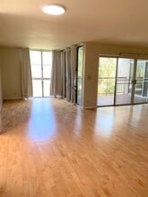 410 Haleloa Pl in Honolulu, HI - Building Photo - Building Photo