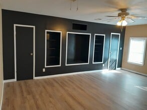 6528 Battery Point in Stone Mountain, GA - Building Photo - Building Photo