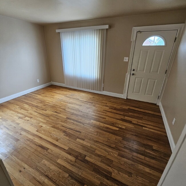 17373 Martin Rd in Roseville, MI - Building Photo - Building Photo