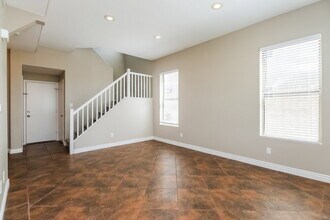 40204 Calabria St in San Tan Valley, AZ - Building Photo - Building Photo