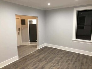 553 Undercliff Ave, Unit 5 in Edgewater, NJ - Foto de edificio - Building Photo