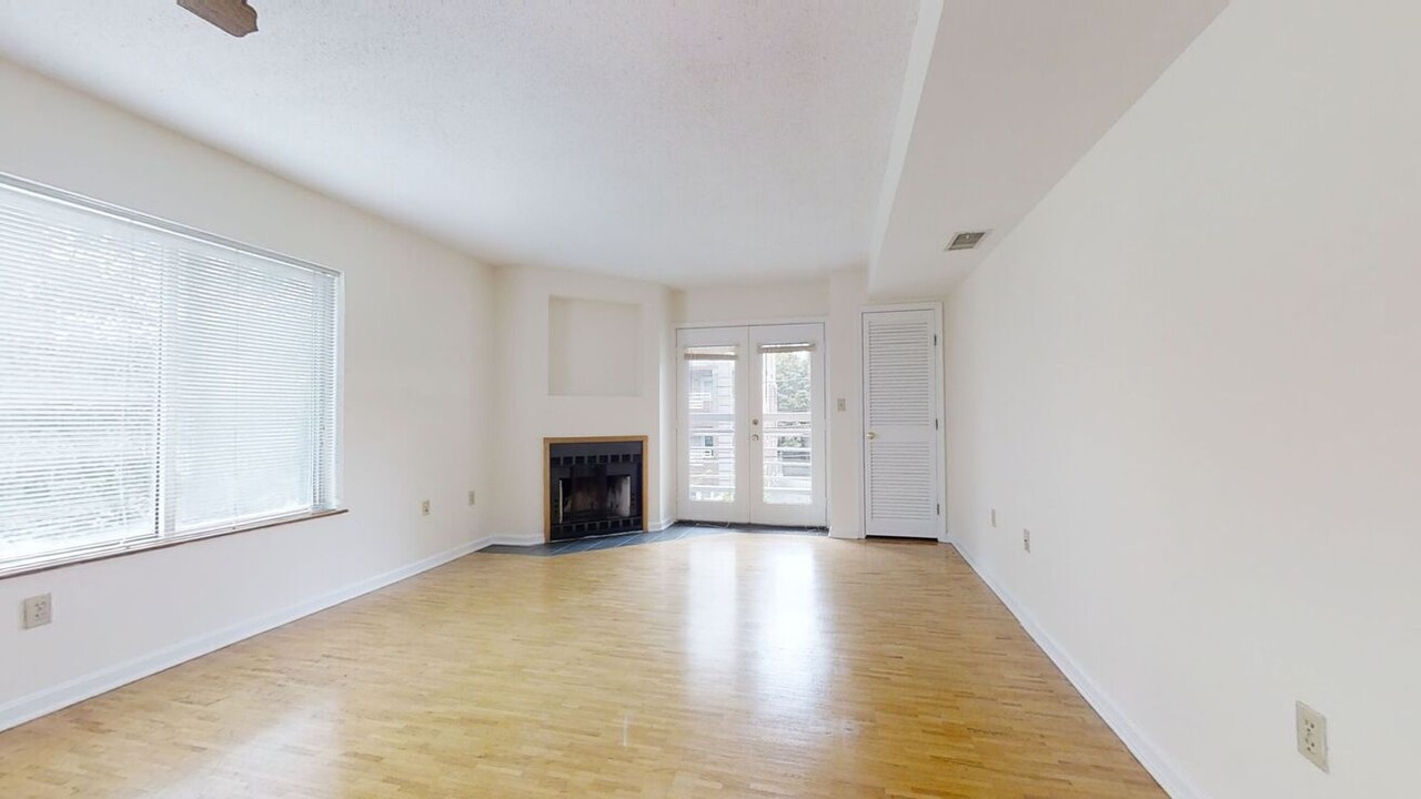 318 Franklin St in Cambridge, MA - Building Photo