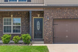 2863 McManus Cir in Clarksville, TN - Building Photo - Building Photo