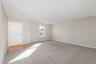 5524 S Rome Way in Aurora, CO - Building Photo - Building Photo