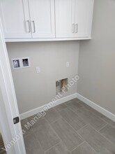 3020 Harrison Ln in Simi Valley, CA - Building Photo - Building Photo