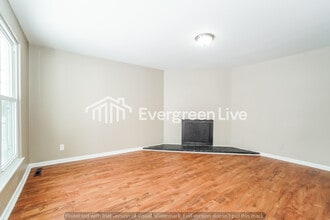 212 E Alcott Rd in Columbus, OH - Building Photo - Building Photo