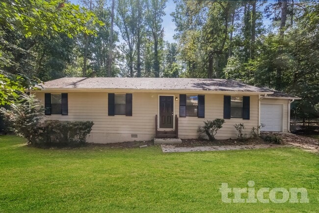 property at 3638 Mansfield Ln