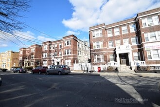 240 Kelton St, Unit 4 in Boston, MA - Building Photo - Building Photo