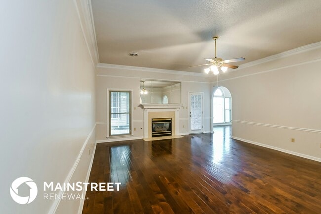 4415 Richmond Cir S in Memphis, TN - Building Photo - Building Photo