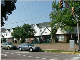 353 Vine St Apartments