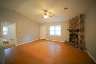 913 Bald Eagle Run in Tallahassee, FL - Building Photo - Building Photo