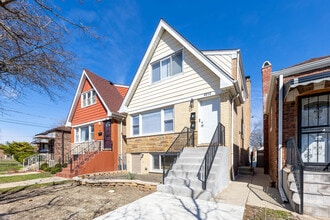4914 W 32nd Pl in Cicero, IL - Building Photo - Building Photo