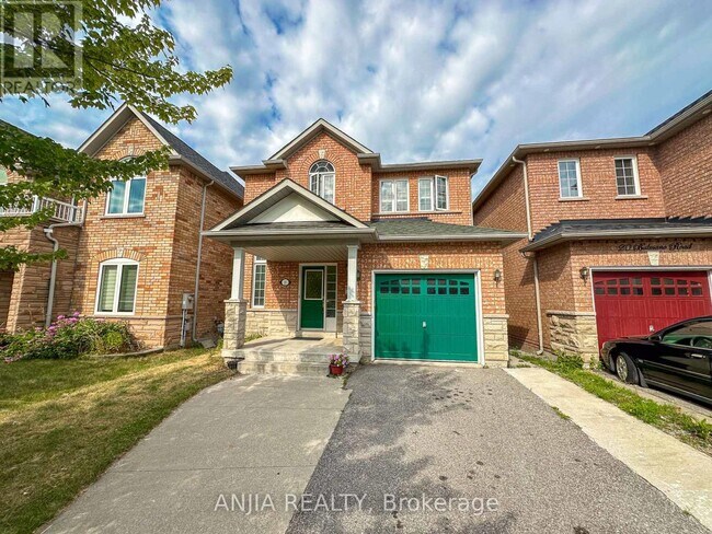 18 Balmano Rd in Markham, ON - Building Photo - Building Photo