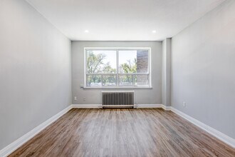 Clearview on the Park in Toronto, ON - Building Photo - Building Photo