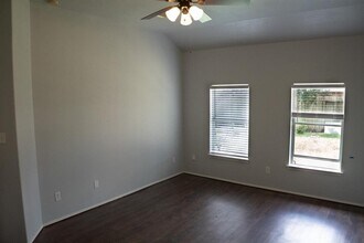 8727 Cedar Walk Dr in Tomball, TX - Building Photo - Building Photo