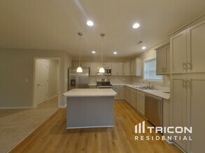 239 Roosevelt Thompson Rd in Belton, SC - Building Photo - Building Photo
