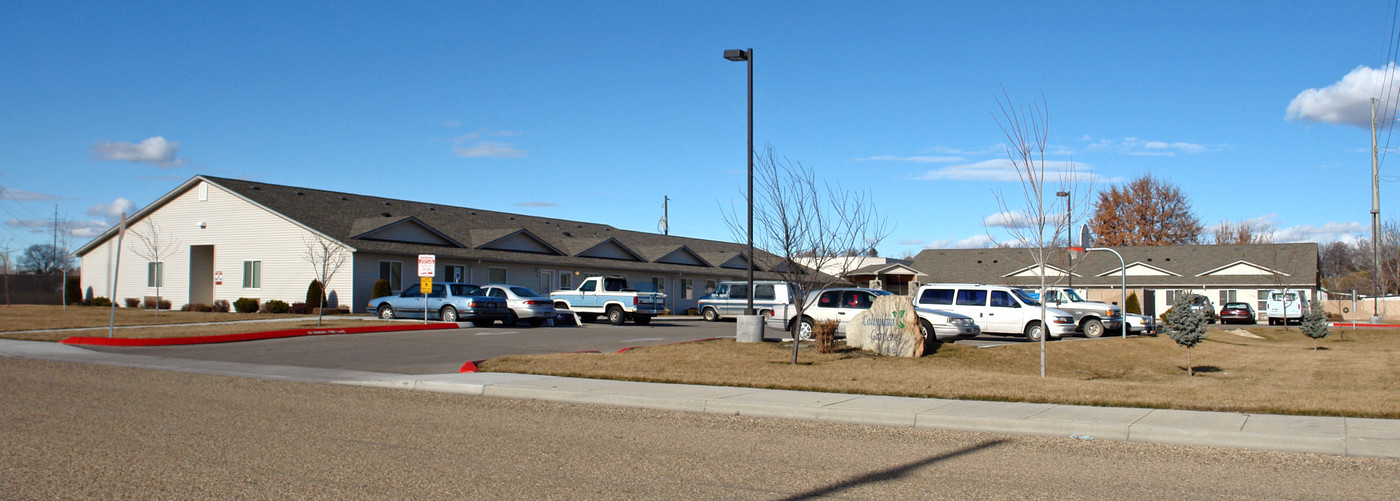 Columbia Gardens Apartments in Caldwell, ID - Foto de edificio