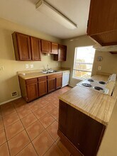 9931 Village Briar in San Antonio, TX - Building Photo - Building Photo